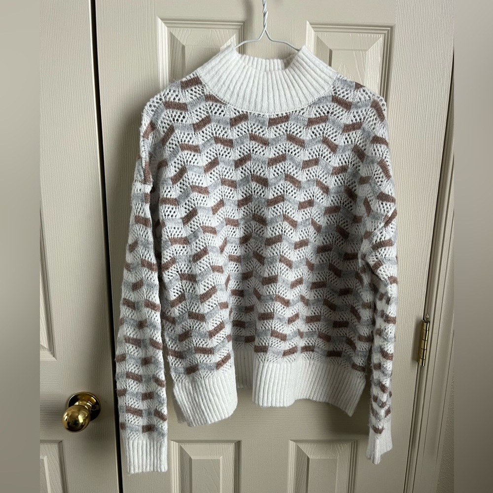 Women’s chevron detail sweater